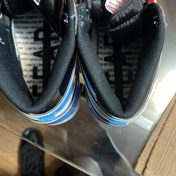 Air Jordan - Picture 5 of 7